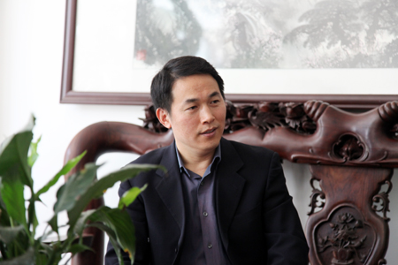 山東新稀寶股份有限公司董事長(zhǎng)湯傳忠先生